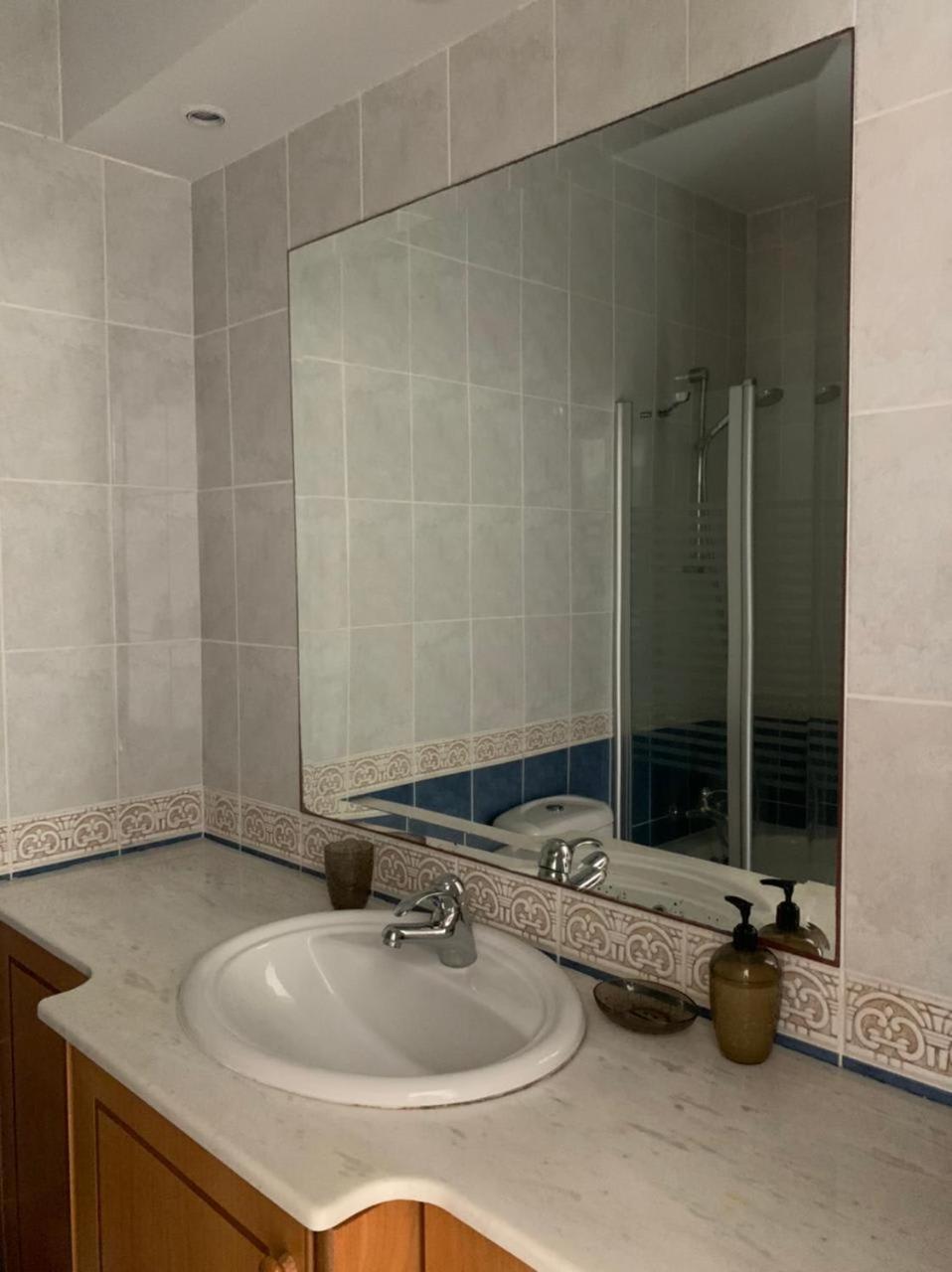Regina Gardens - Spacious 3 Bed, 2 Bath Maisonette Paphos Esterno foto