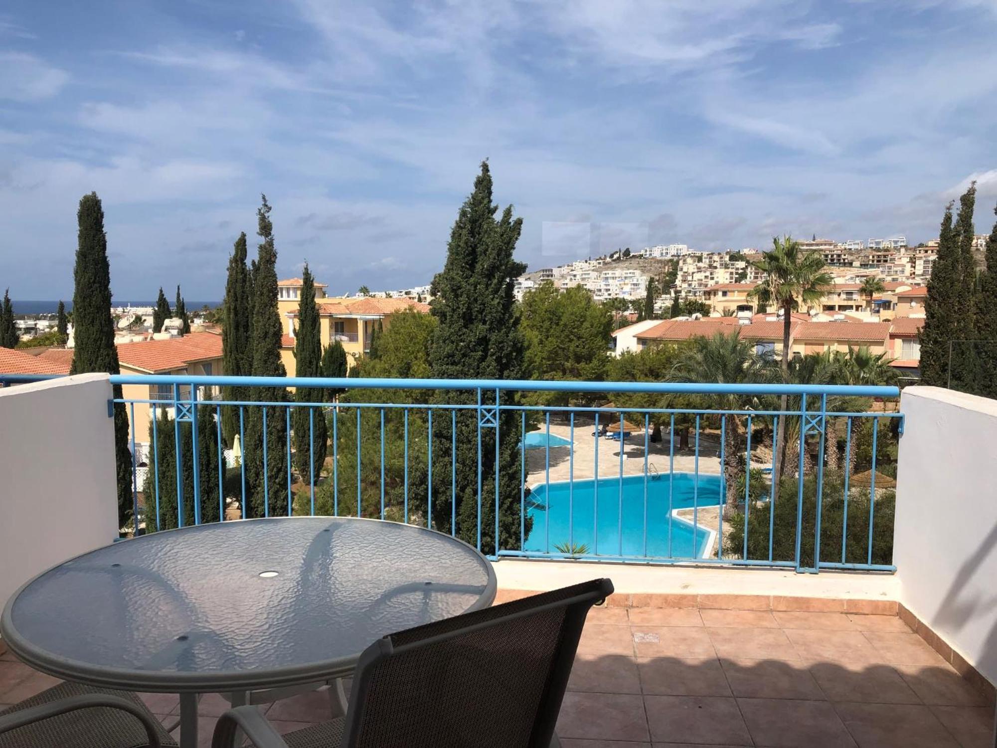 Regina Gardens - Spacious 3 Bed, 2 Bath Maisonette Paphos Esterno foto
